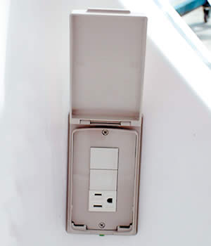 ヤマハ (9) スイッチパネル&カバーセット(販売終了) ヤマハ (9) スイッチパネル&カバーセット(販売終了)