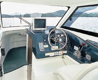 ヤマハ DGPS魚探 YFV-10NFDIII(販売終了) ヤマハ DGPS魚探 YFV-10NFDIII(販売終了)