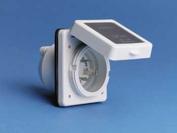 MARINCO 船体取り付け電源引き込み用雄パワーインレット MARINCO 船体取り付け電源引き込み用雄パワーインレット