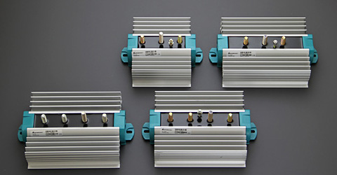 Mastervolt BI Battery Isolator(バッテリー・アイソレーター) Mastervolt BI Battery Isolator(バッテリー・アイソレーター)