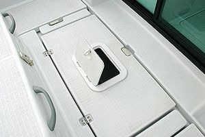 【販売終了】ヤマハ イケスサブハッチ 【販売終了】ヤマハ イケスサブハッチ