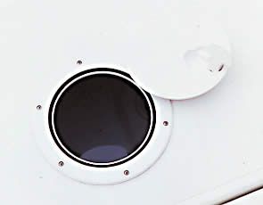 ヤマハ イケスサブハッチ(インスペクション) ヤマハ イケスサブハッチ(インスペクション)