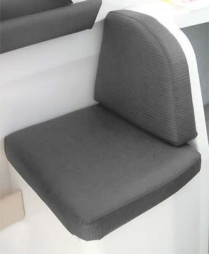 ヤマハ 27用ナビゲータシートクッション (販売終了) ヤマハ 27用ナビゲータシートクッション (販売終了)